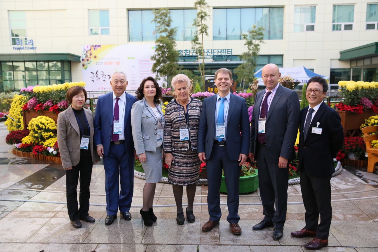 Delegation of health professionals of Irkutsk region visited the largest medical centers of the Republic of Korea