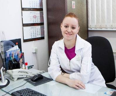 
Екатерина Попова, Государственный медицинский колледж